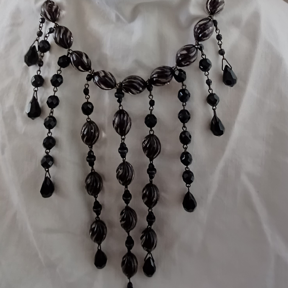 Laura Vogel New York Waterfall Necklace